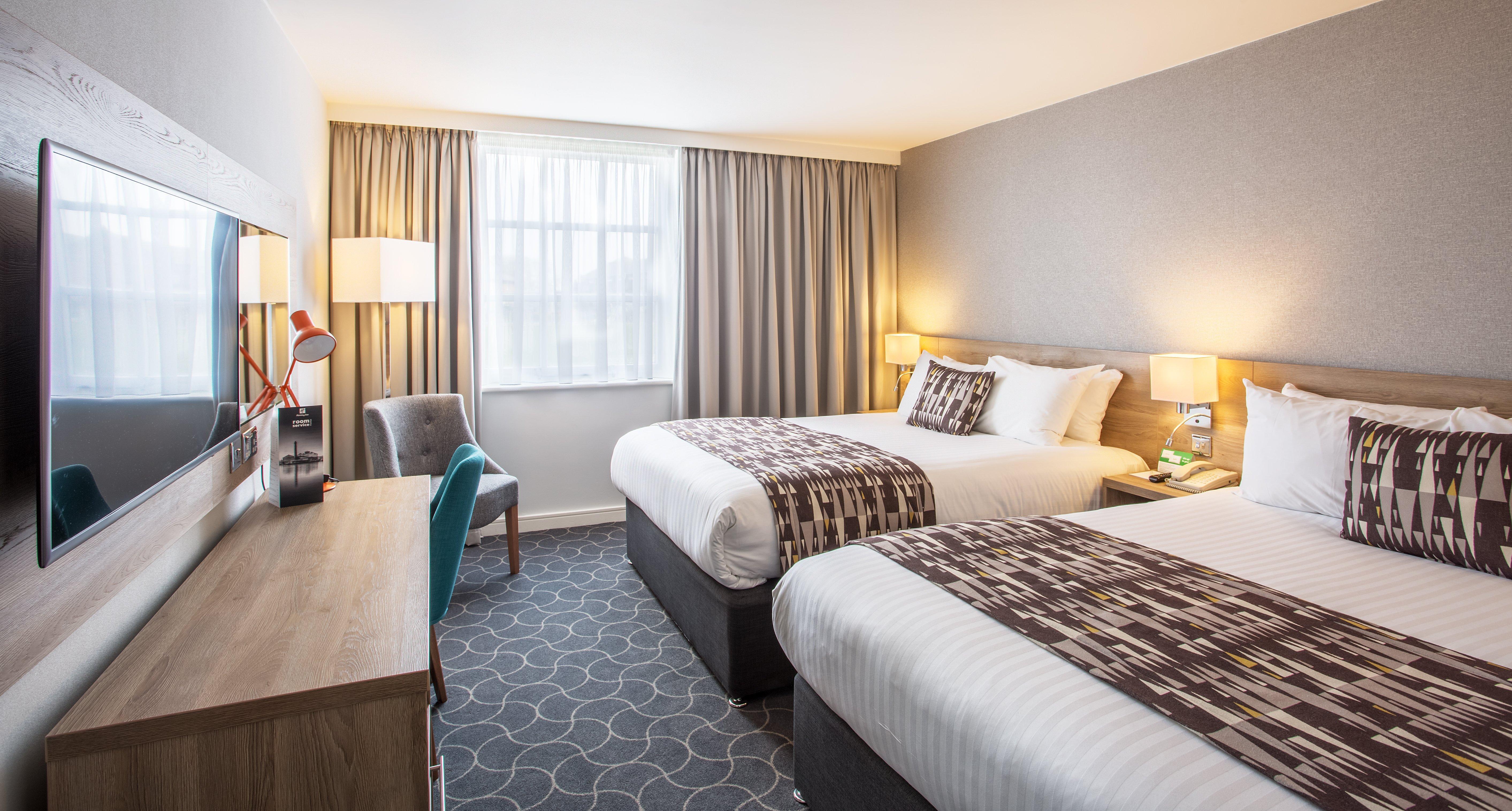 Holiday Inn Ellesmere Port/Cheshire Oaks By Ihg Bagian luar foto