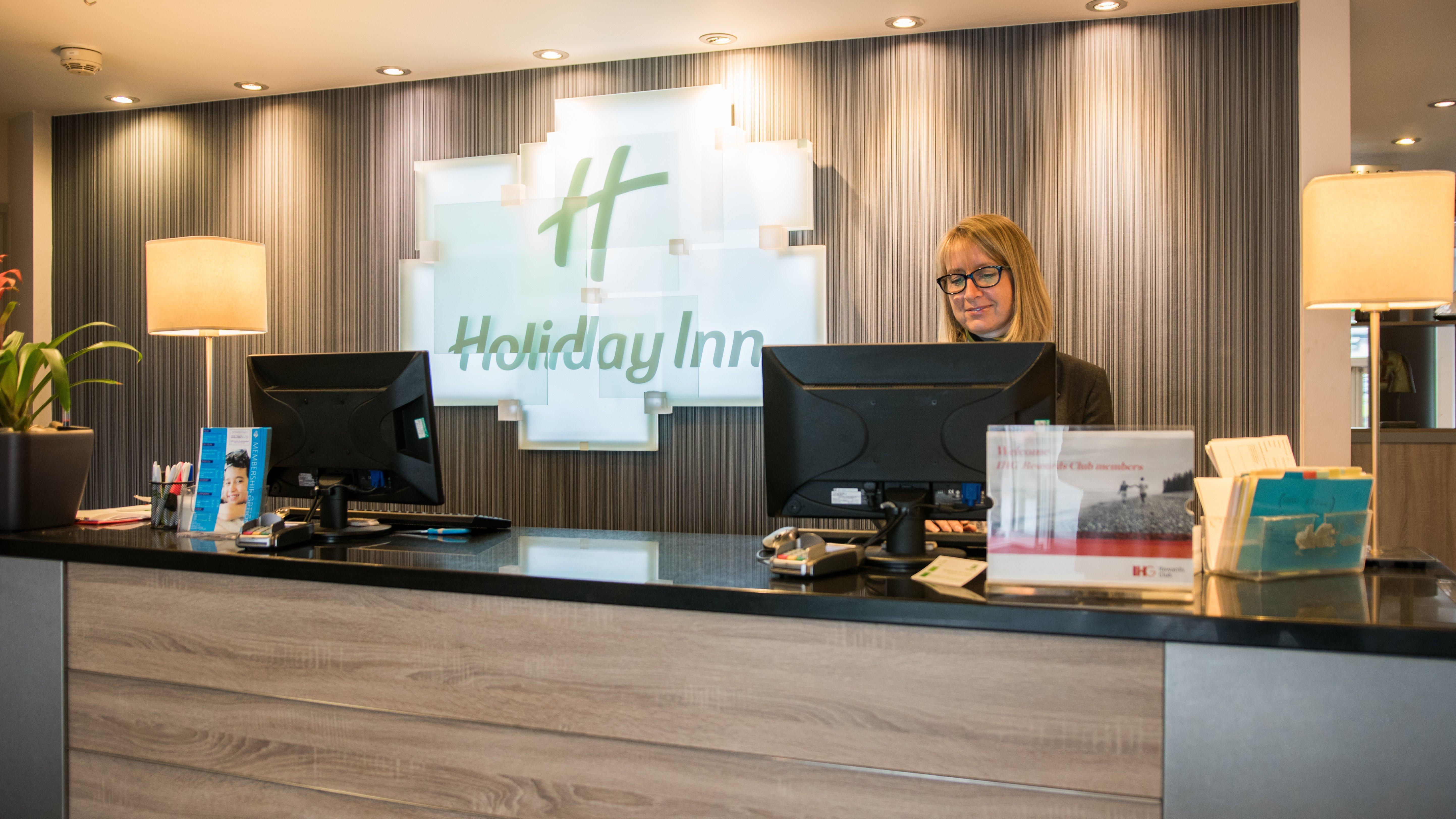 Holiday Inn Ellesmere Port/Cheshire Oaks By Ihg Bagian luar foto