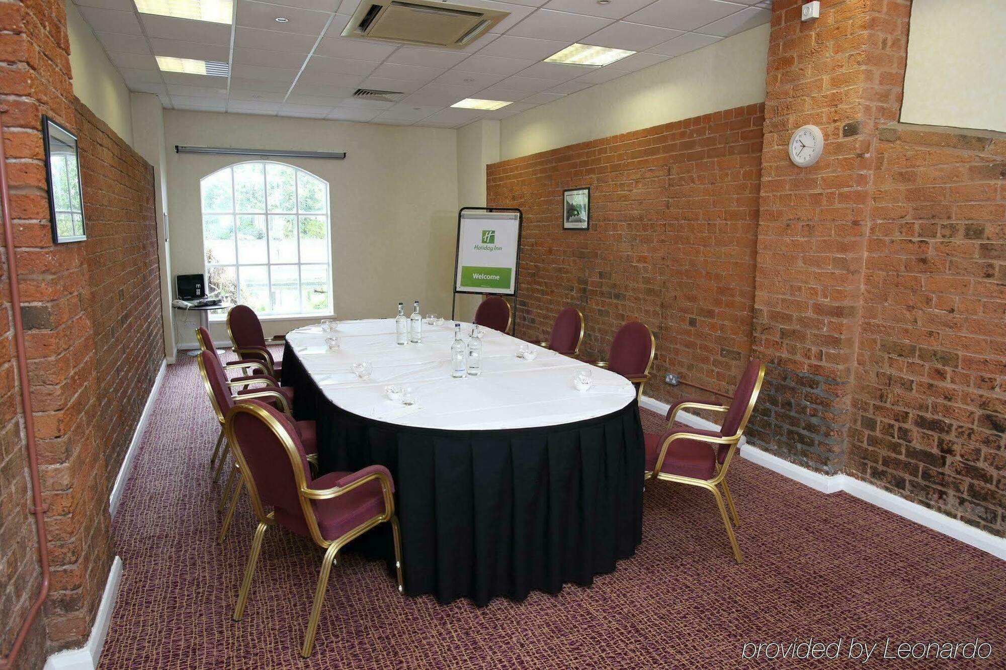 Holiday Inn Ellesmere Port/Cheshire Oaks By Ihg Bagian luar foto